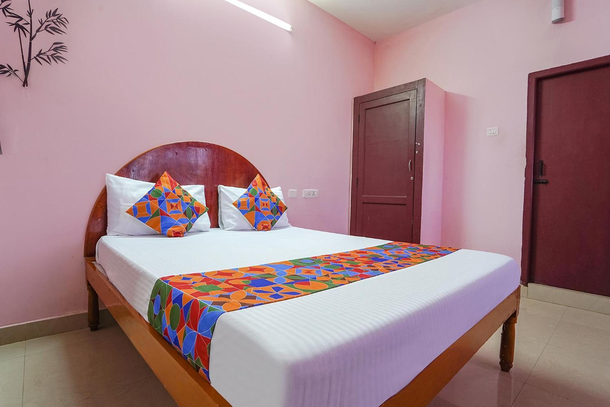 Fabexpress Corner Stone Hotel Kodaikanal Exterior photo