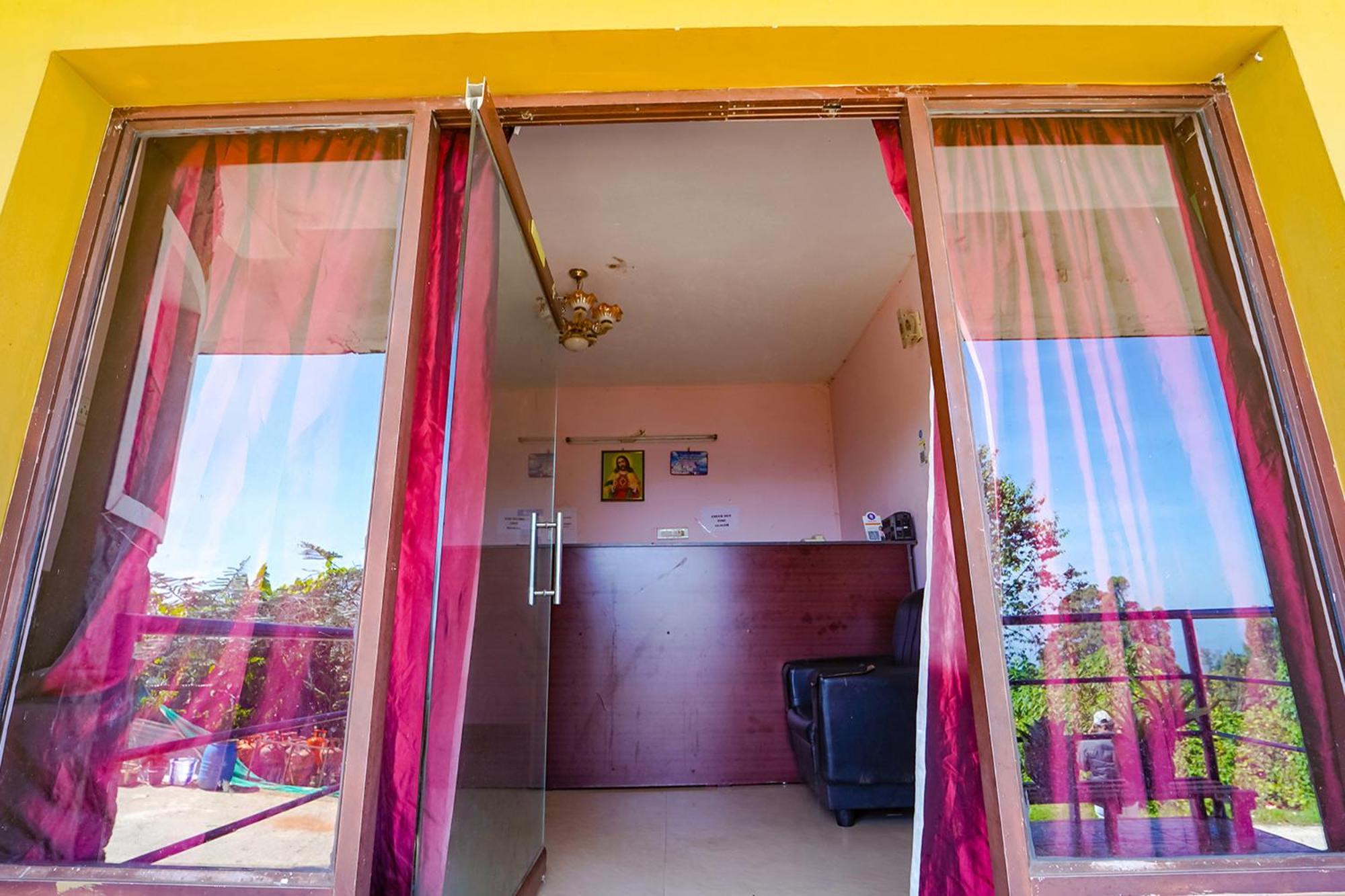 Fabexpress Corner Stone Hotel Kodaikanal Exterior photo