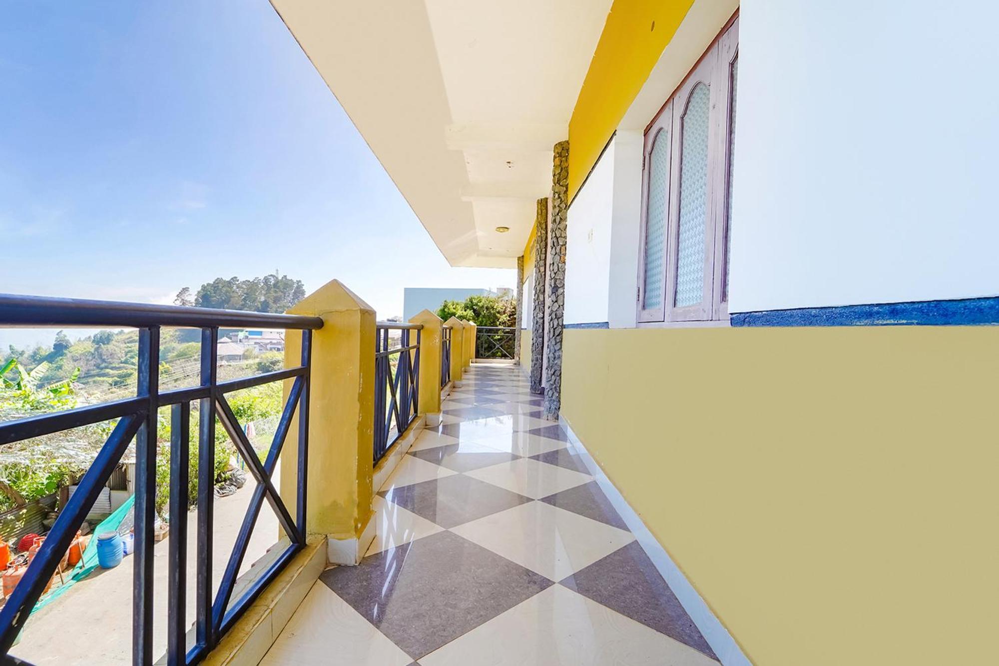 Fabexpress Corner Stone Hotel Kodaikanal Exterior photo